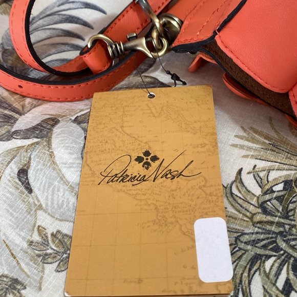 PATRICIA NASH ORANGE PETALLED HANDBAG/ CROSSBODY NEW WITH CERTS & DUSTBAG - Picture 7 of 13